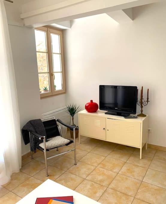 Joli T2 Jardin, Entre Mer/Verdon Salernes Bagian luar foto